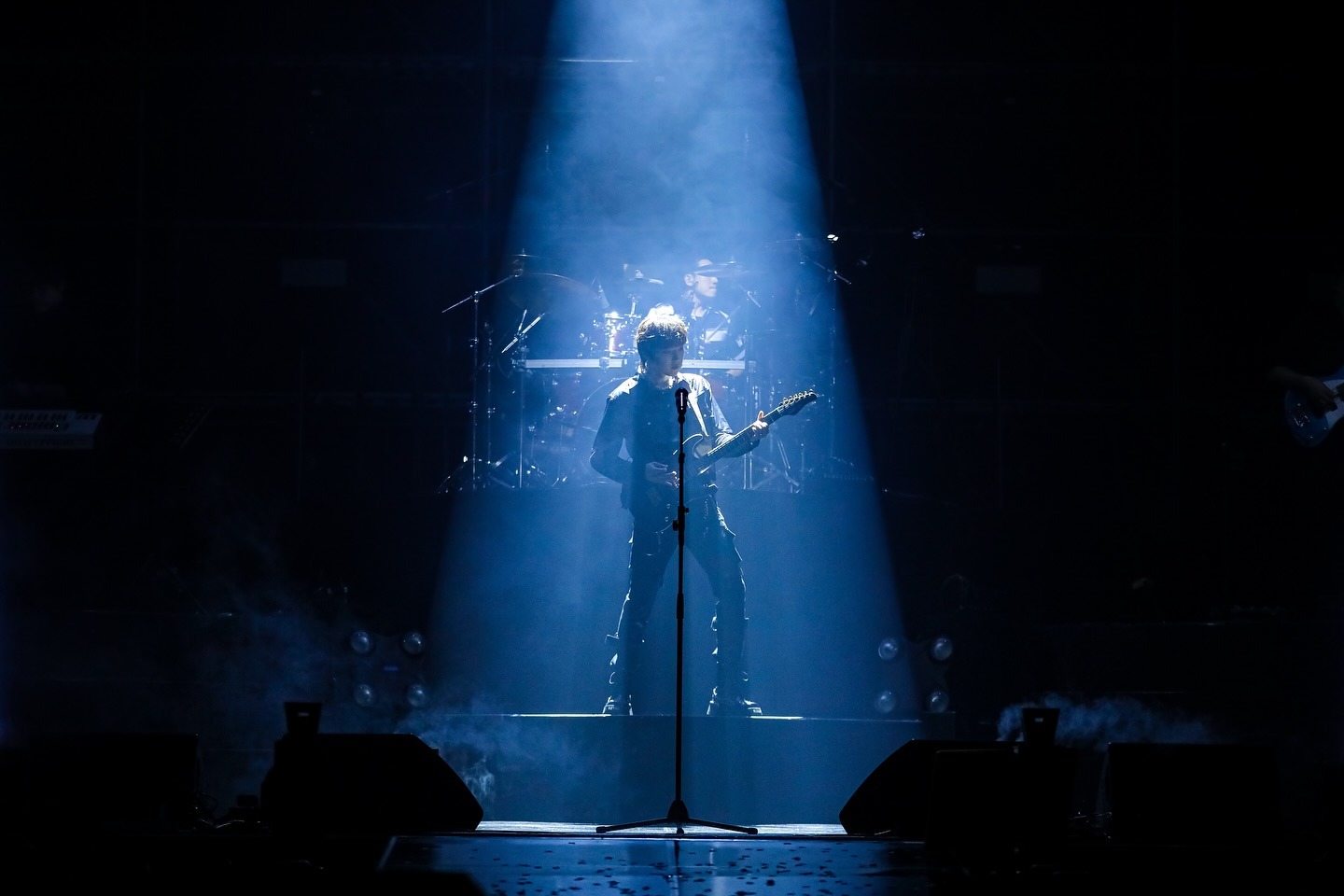 03.jpg